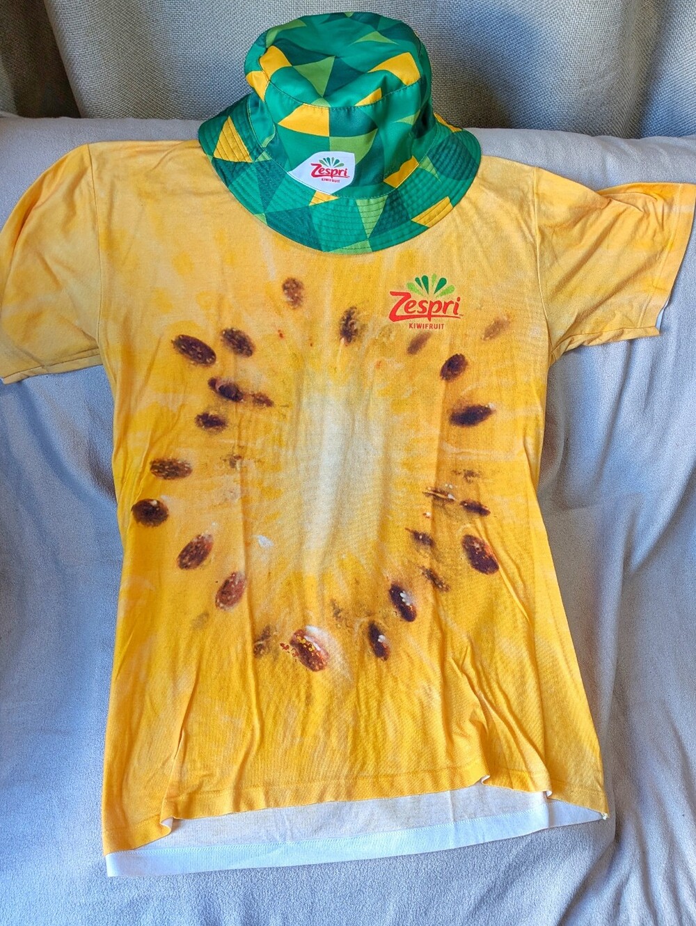 Zespri Kiwi Gold - graphic full bleed T-shirt and bucket hat